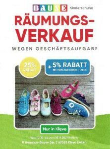 Werbeplakat für einen Räumungsverkauf im BAU Kinderschuhe-Geschäf